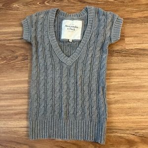 2000’s y2k Abercrombie & Fitch v-neck short sleeve babydoll knit sweater top